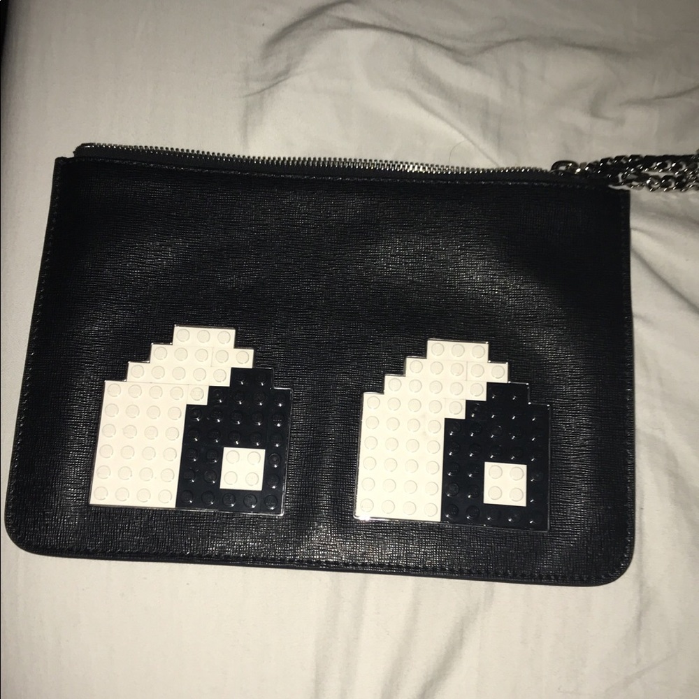 Les Petit Joeurs “Eyes” Envelope clutch